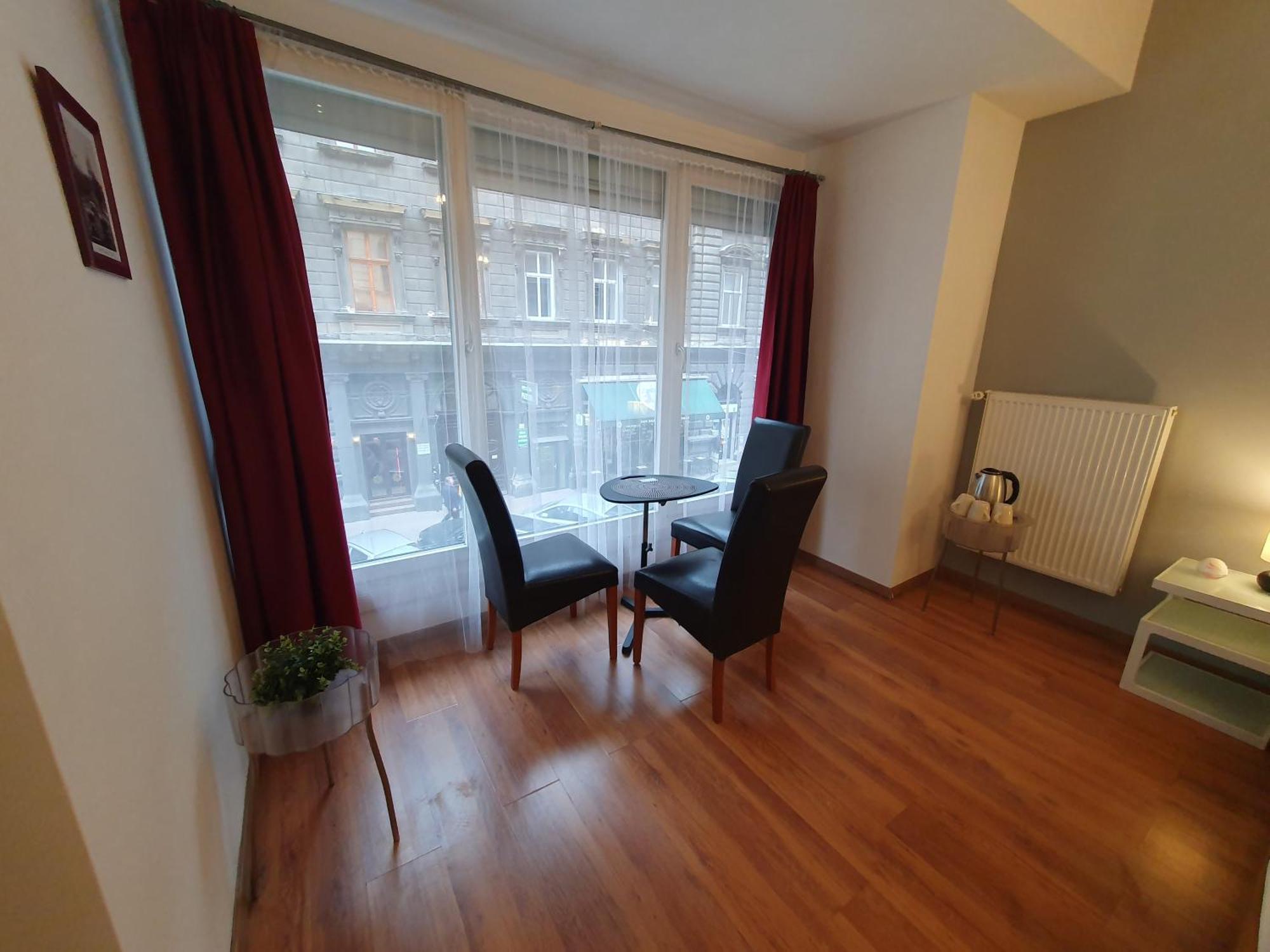 Elegancia Residence Budapeste Quarto foto
