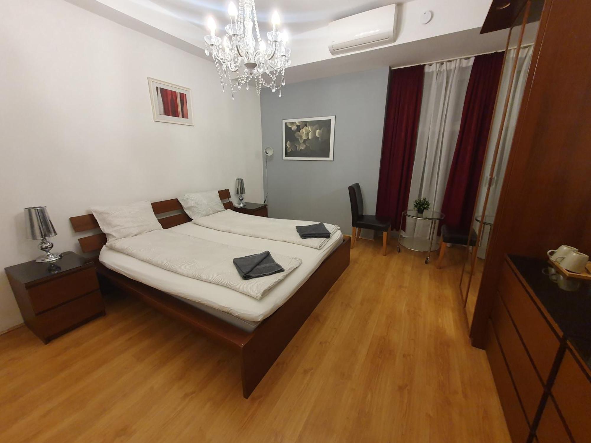 Elegancia Residence Budapeste Exterior foto